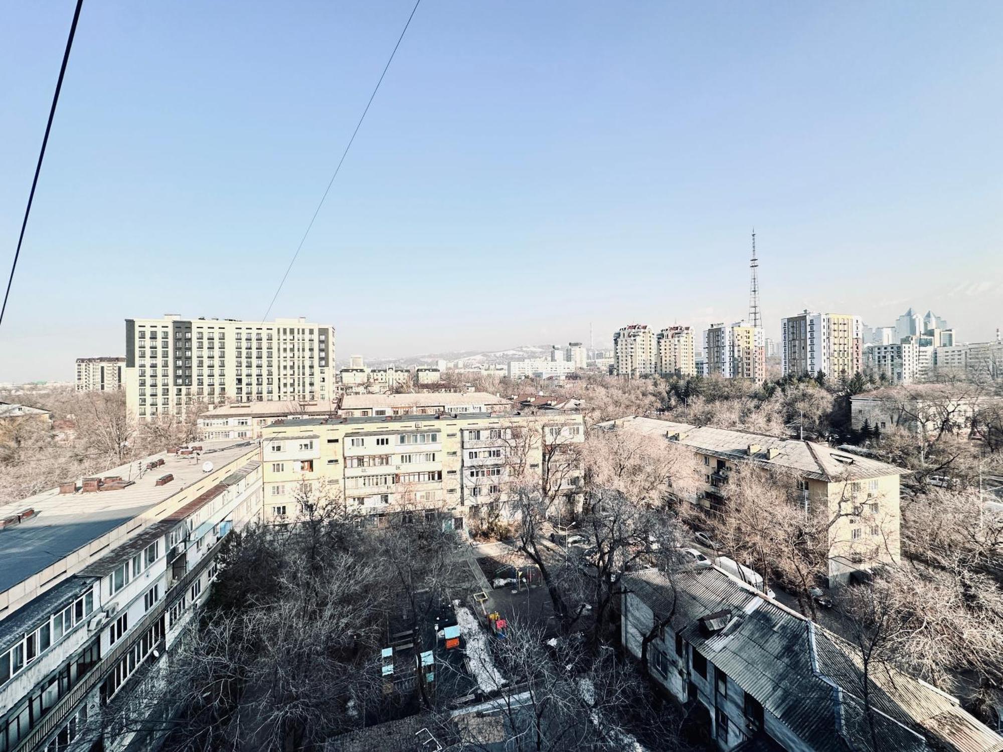 3 Ком Квартира На Абая Сейфуллина Almatý Exterior foto